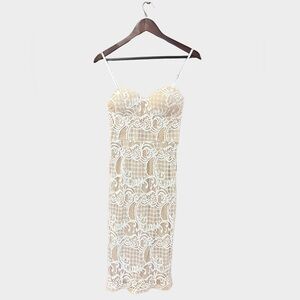 Lace Dress in Nude and White